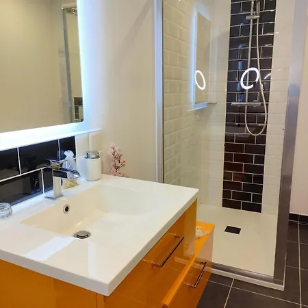 La Catiniere Bed & Breakfast 4*