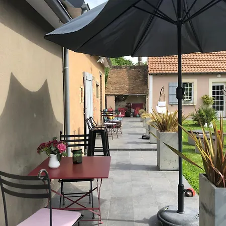 La Catiniere Bed & Breakfast 4*